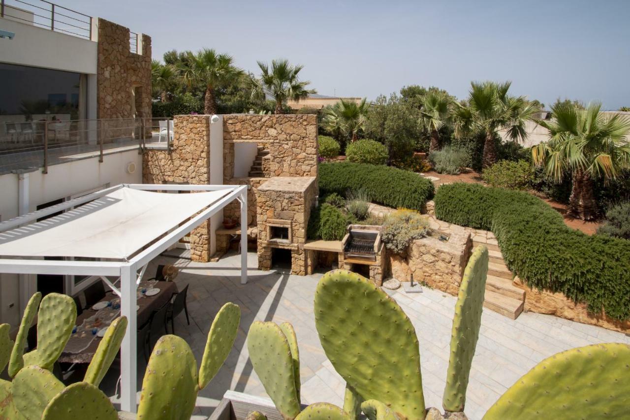 Villa Afrodite | Luxury Villa And Pool Custonaci Dış mekan fotoğraf
